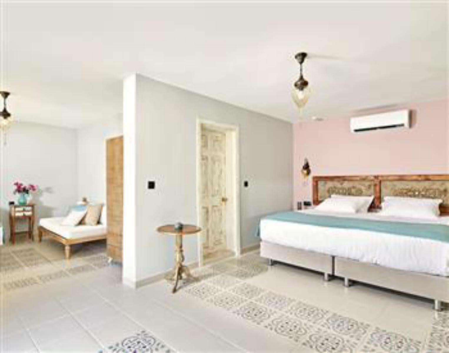Fi Light Solto Boutique Beach Hotel Selimiye  Esterno foto